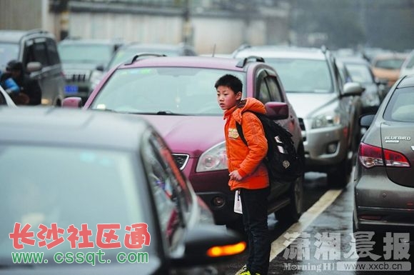 huangj1601757.JPG